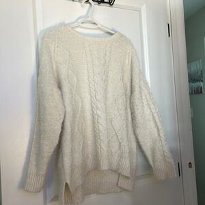 MAURICES XXL CREAM SWEATER. NWOT.